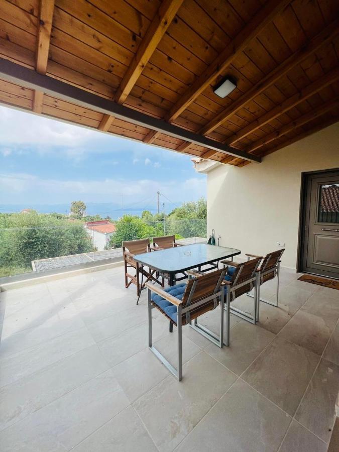 Gargarou Residences Kompoi Bagian luar foto