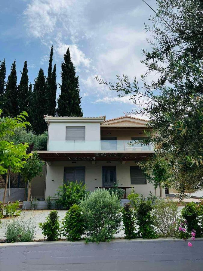 Gargarou Residences Kompoi Bagian luar foto